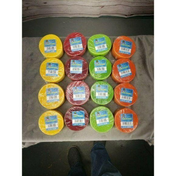 Coceca 16 Rolls Crepe Paper Streamers in 4 Colors - Picture 2 of 9